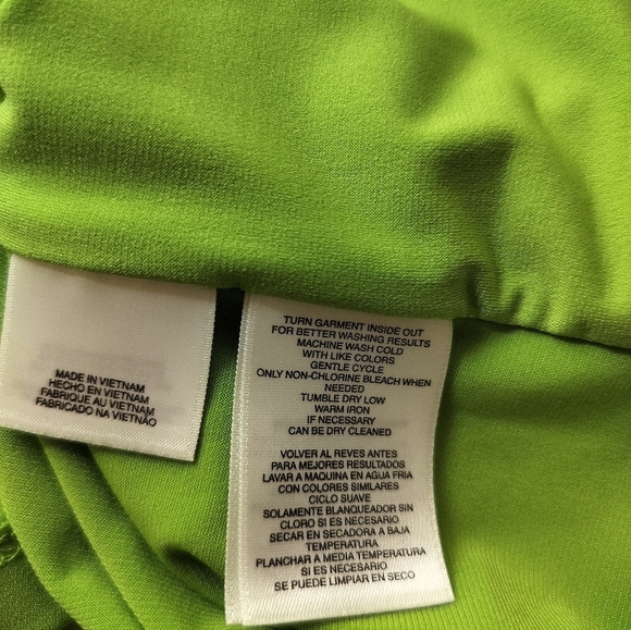 2544) Kasper Pea Green Pleated Pullon Sleeveless Top Size Large - Picture 5 of 5